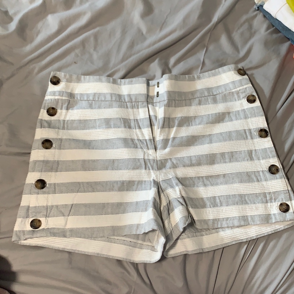 Side Buttoned Shorts